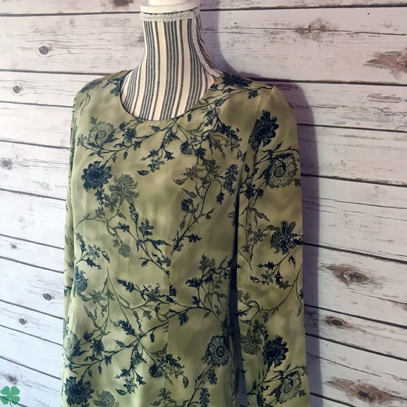 Petite Sophisticate silk Light Green Dress - Picture 3 of 11